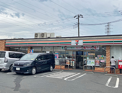 セブンイレブン三郷谷口店