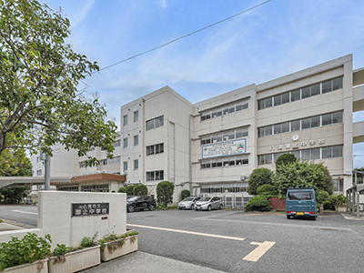 八潮市立潮止中学校