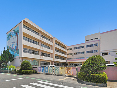 吉川市立中曽根小学校