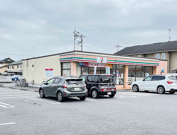 セブンイレブン栃木小金井駅東店