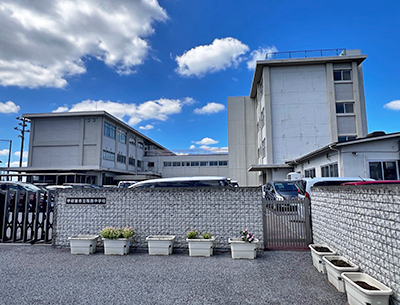 陽西中学校