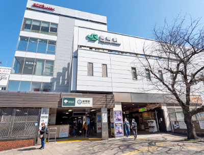 JR山手線・都営三田線「巣鴨」駅