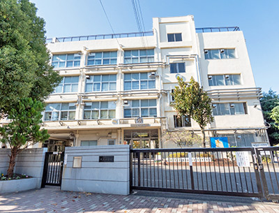 区立大泉中学校