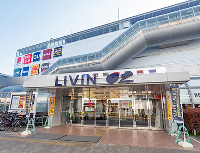 リヴィンオズ大泉店
