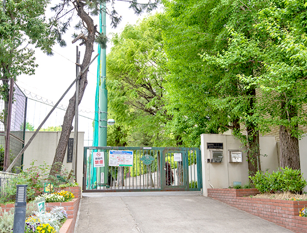 区立松濤中学校