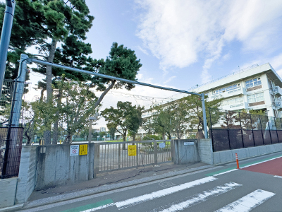 武蔵野市立第三小学校