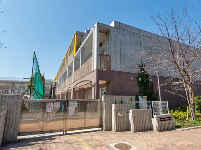 豊島区立西池袋中学校