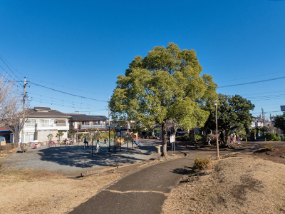 成瀬が丘3丁目児童公園