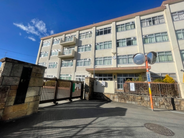 八王子市立第七中学校