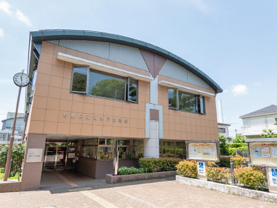 高井戸図書館