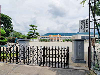 甲斐市立敷島小学校