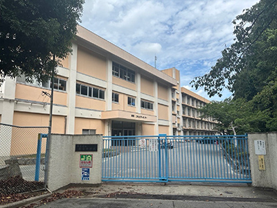 明石市立朝霧中学校