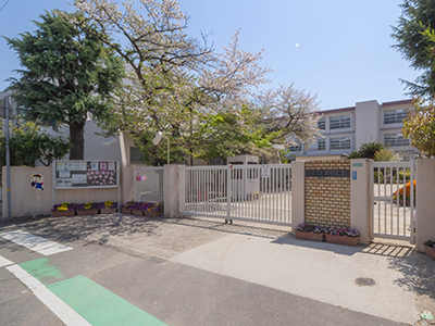 西宮市立段上小学校