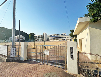 姫路市立手柄小学校