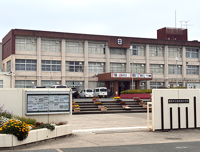 香芝東中学校