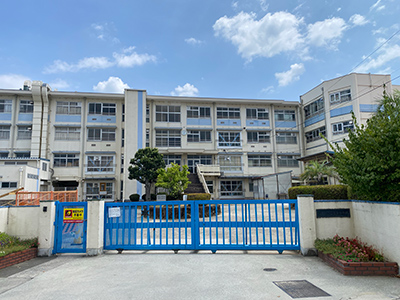富田林市立金剛中学校