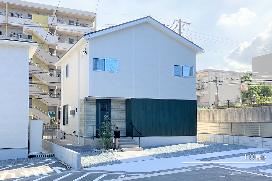 セキュレア小倉北緑ヶ丘　(分譲住宅)