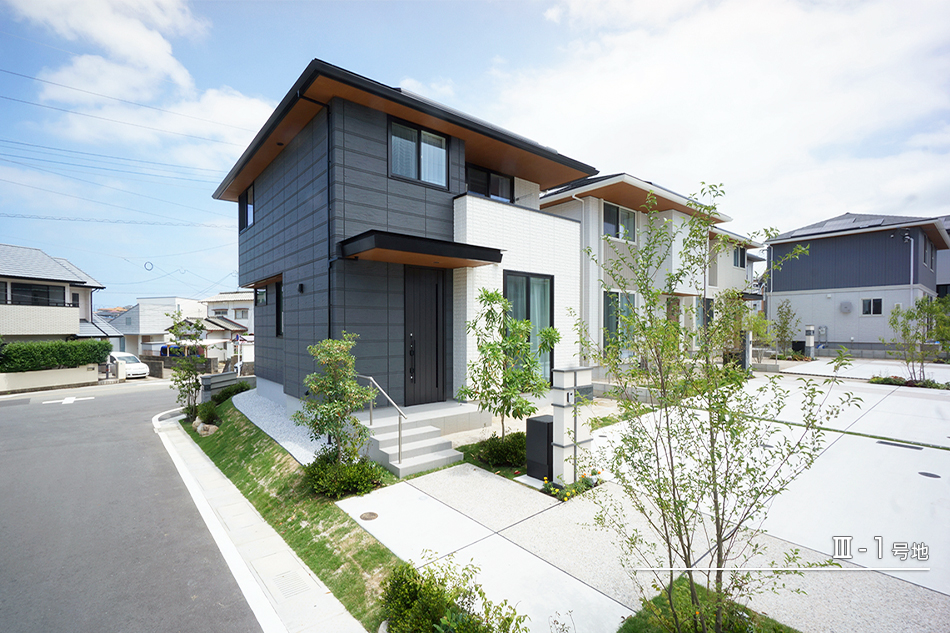 セキュレアガーデン千早駅東ヒルズ　(分譲住宅)