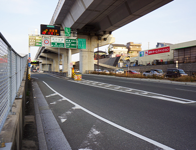 都市高速「堤」入口