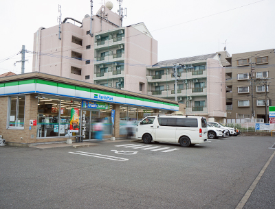 ファミリーマート福岡七隈六丁目店