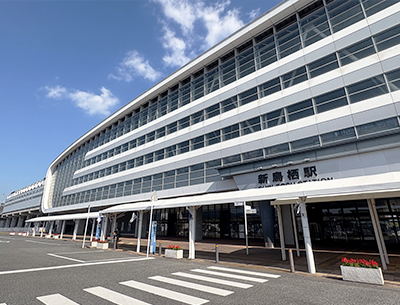 JR長崎本線「新鳥栖」駅