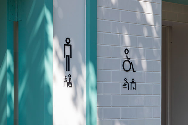 神宮前公衆トイレ