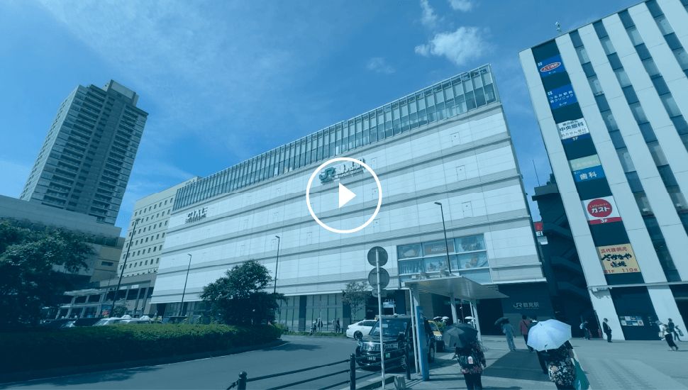 動画再生時に音声が流れます。音量にご注意ください。