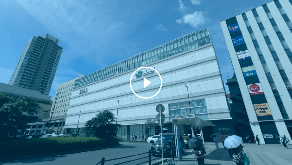 動画再生時に音声が流れます。音量にご注意ください。