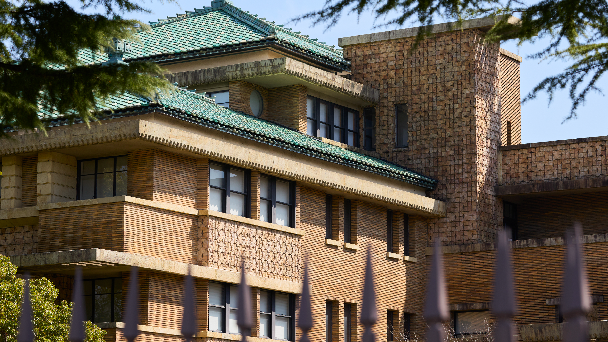 武庫川女子大学 甲子園会館（徒歩19分・約1,450m）