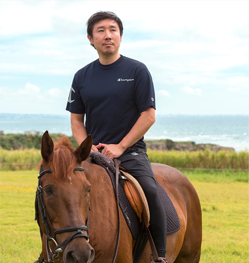荒川 雅志 氏