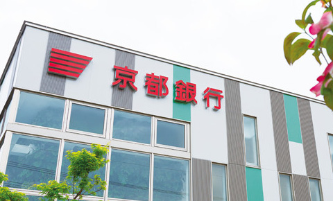 日本初CO2排出量ゼロを実現したD's SMART STORE
